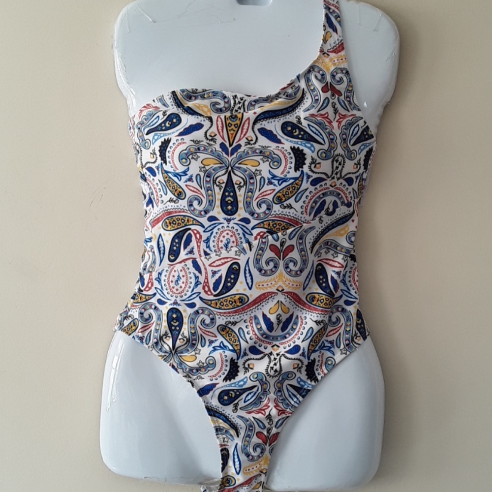 NWOT ONIA Sienna One Shoulder One Piece Swimsuit M
